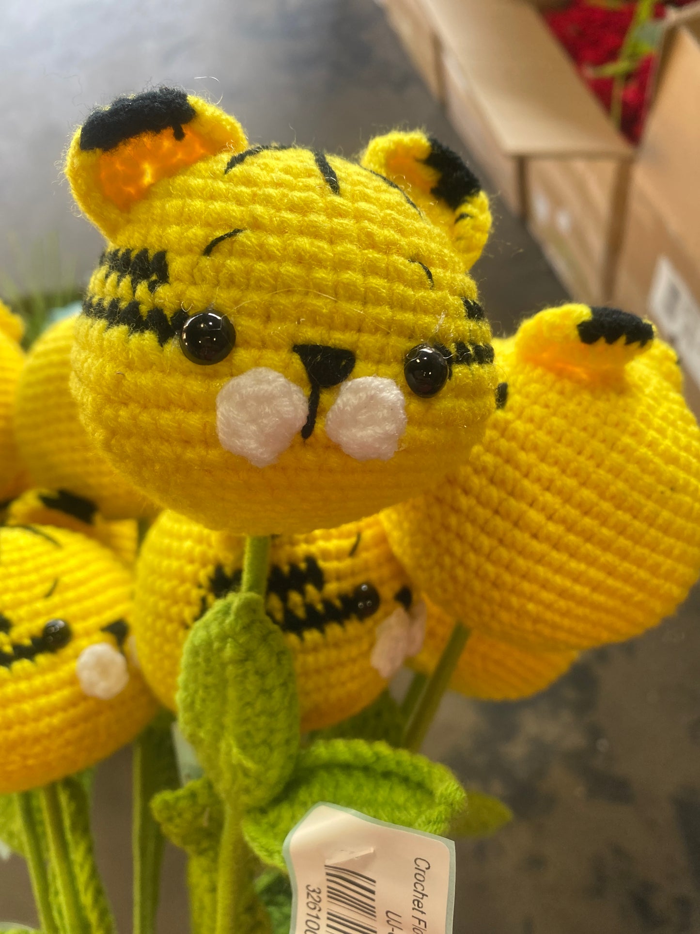Crochet Flower Old Bee Big Size