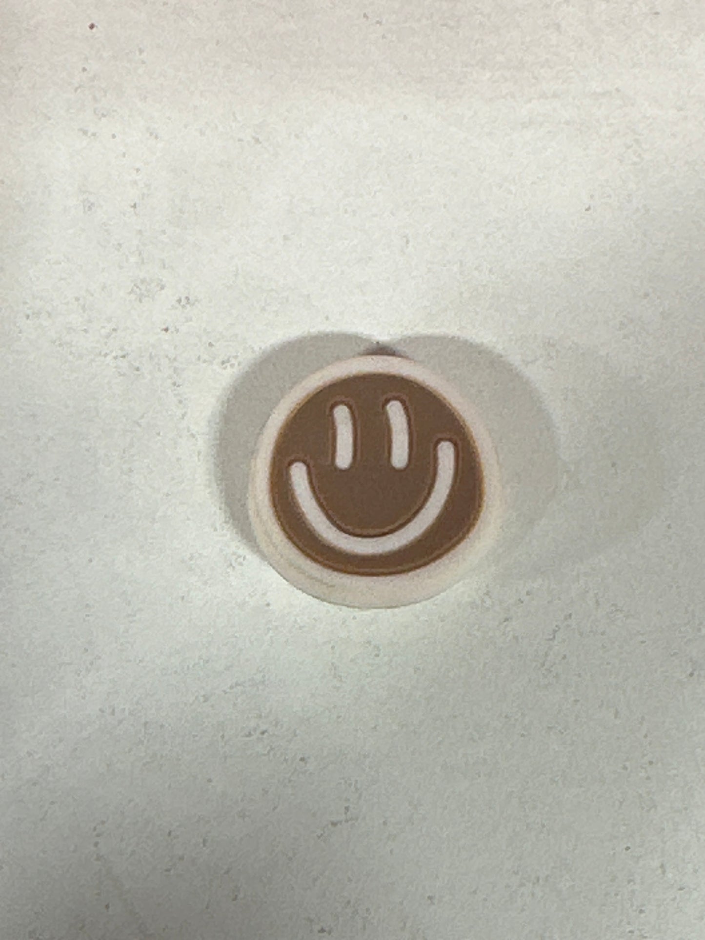 BROWN HAPPY FACE
