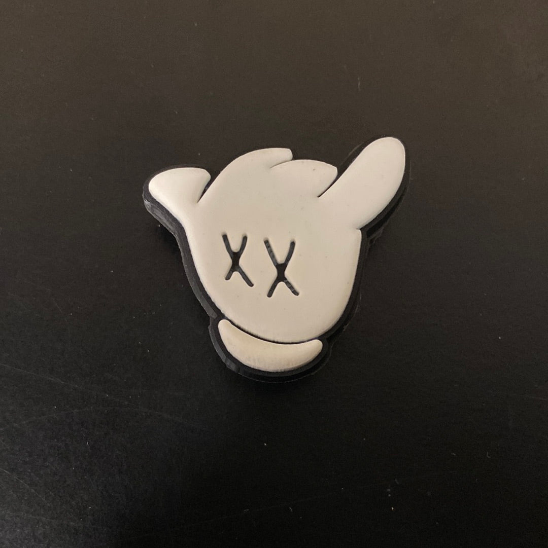 KAWS 4