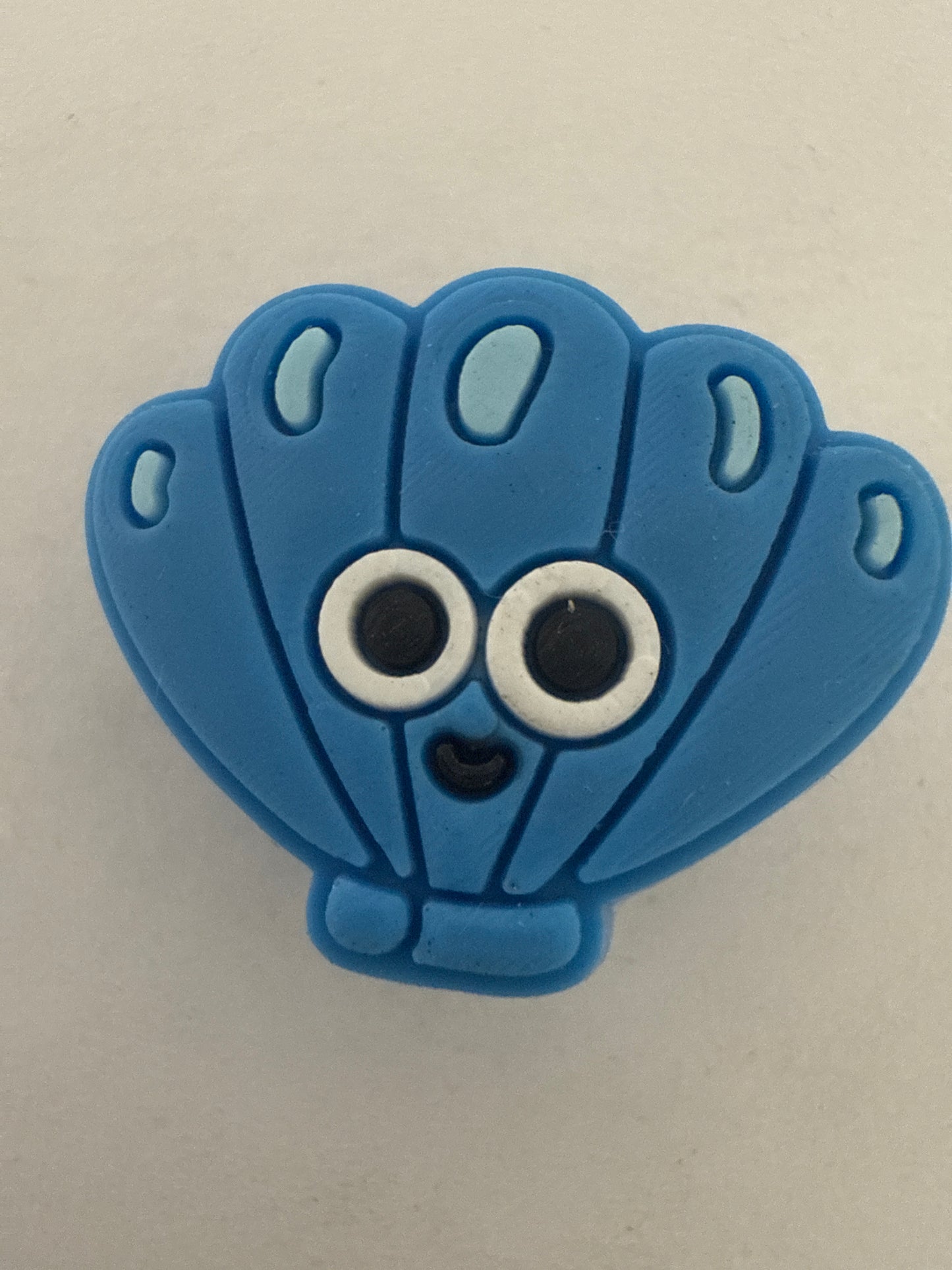 Animal-Clam Shell