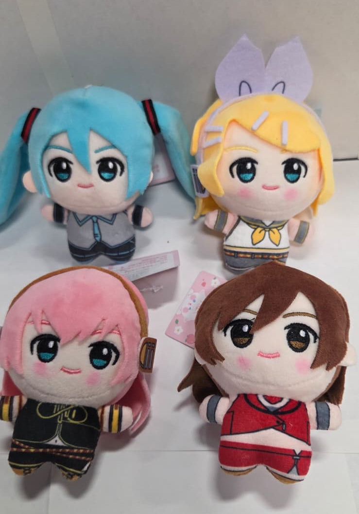 KPOP plush keychain