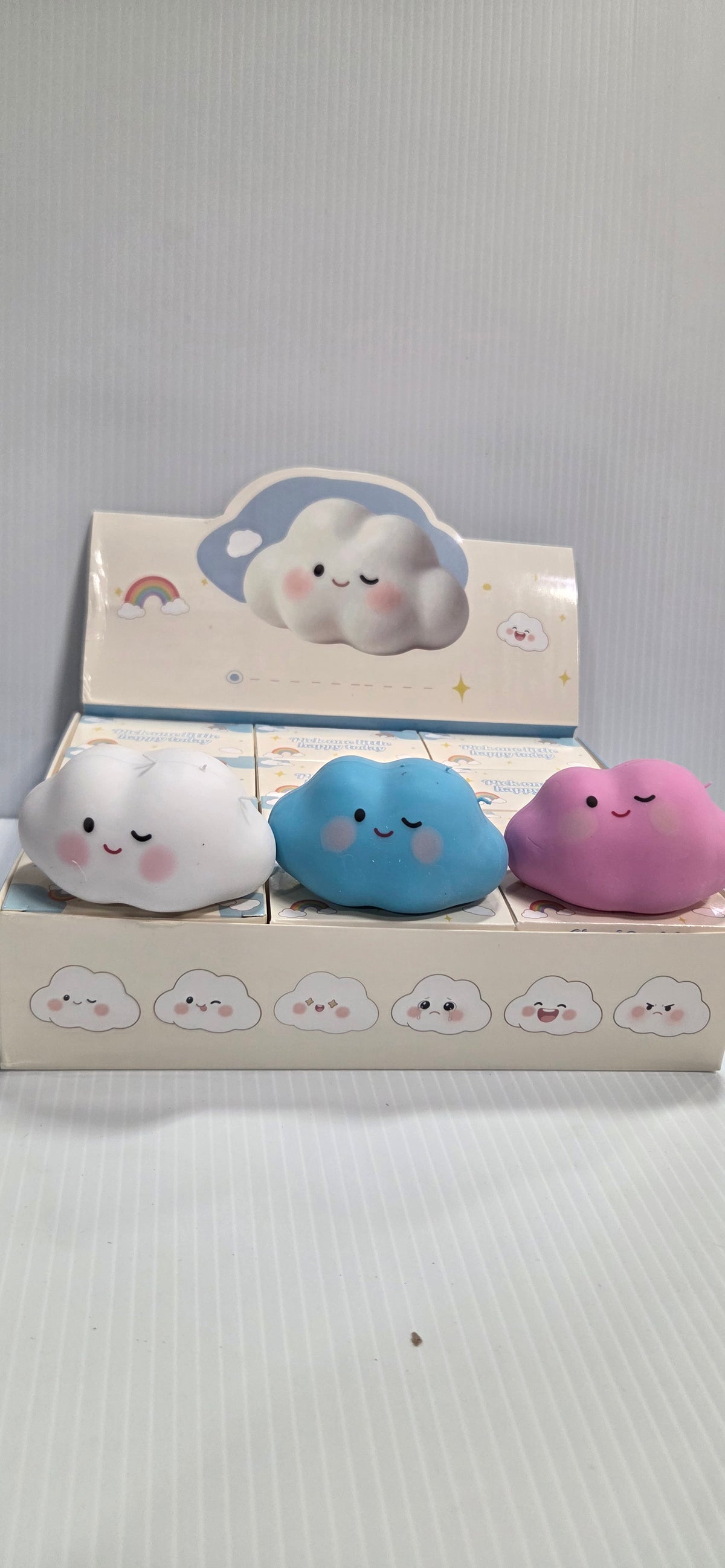 Crunchy White Cloud Squeeze Toy