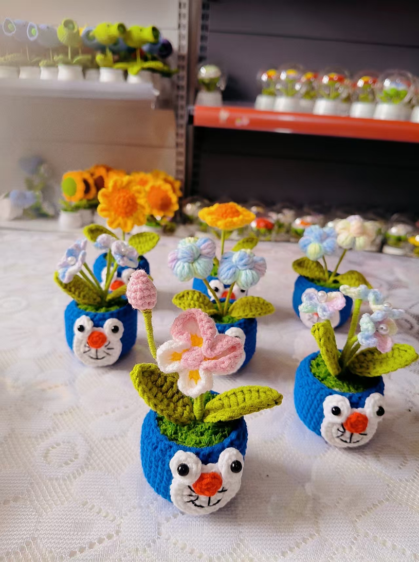 Flower Pot Blue 2