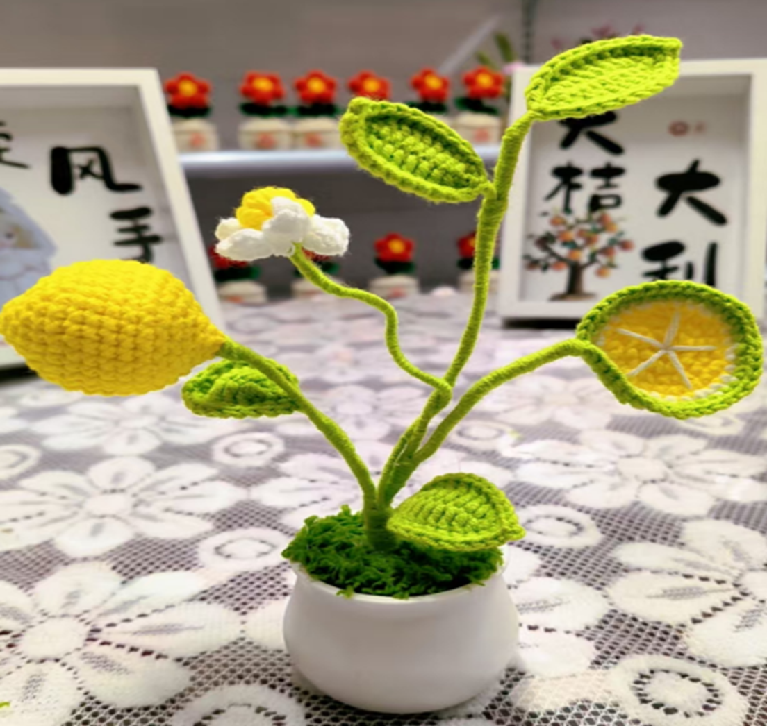 Basic Lemon Tree Crochet Flower Pot