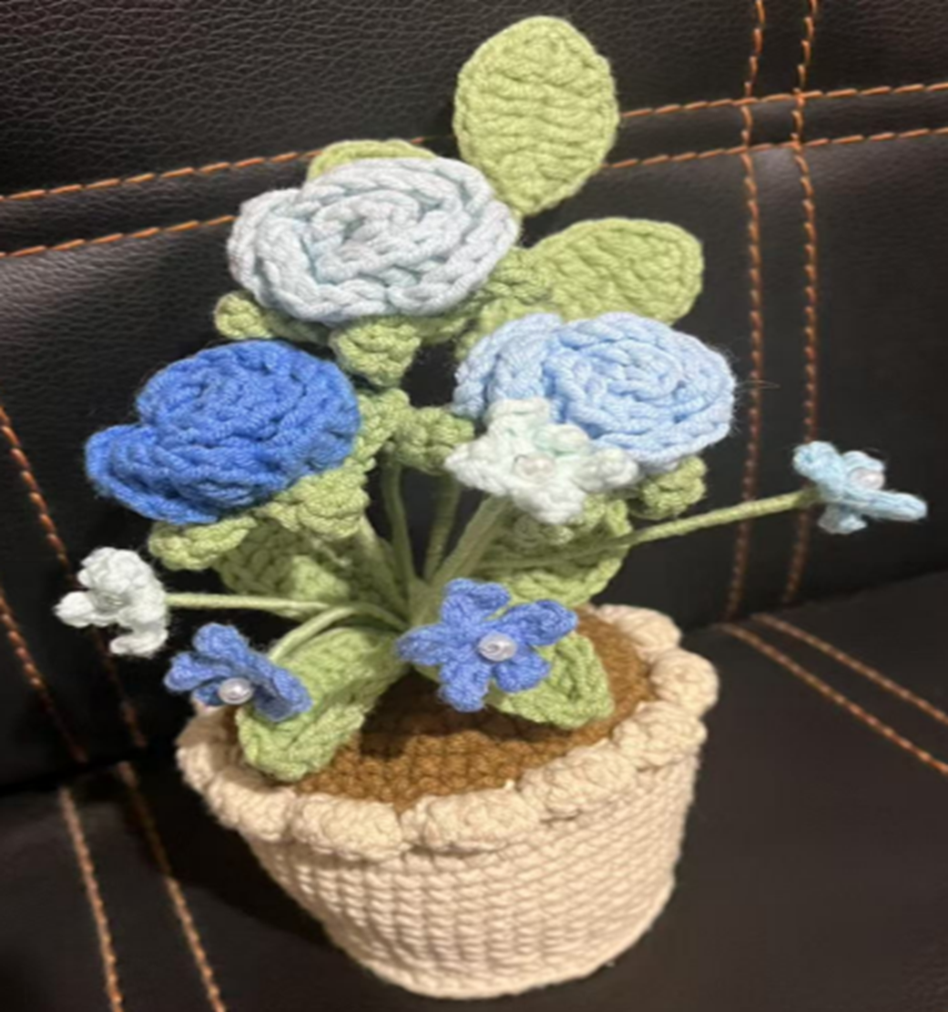 Blue Rose Crochet Flower Pot 1