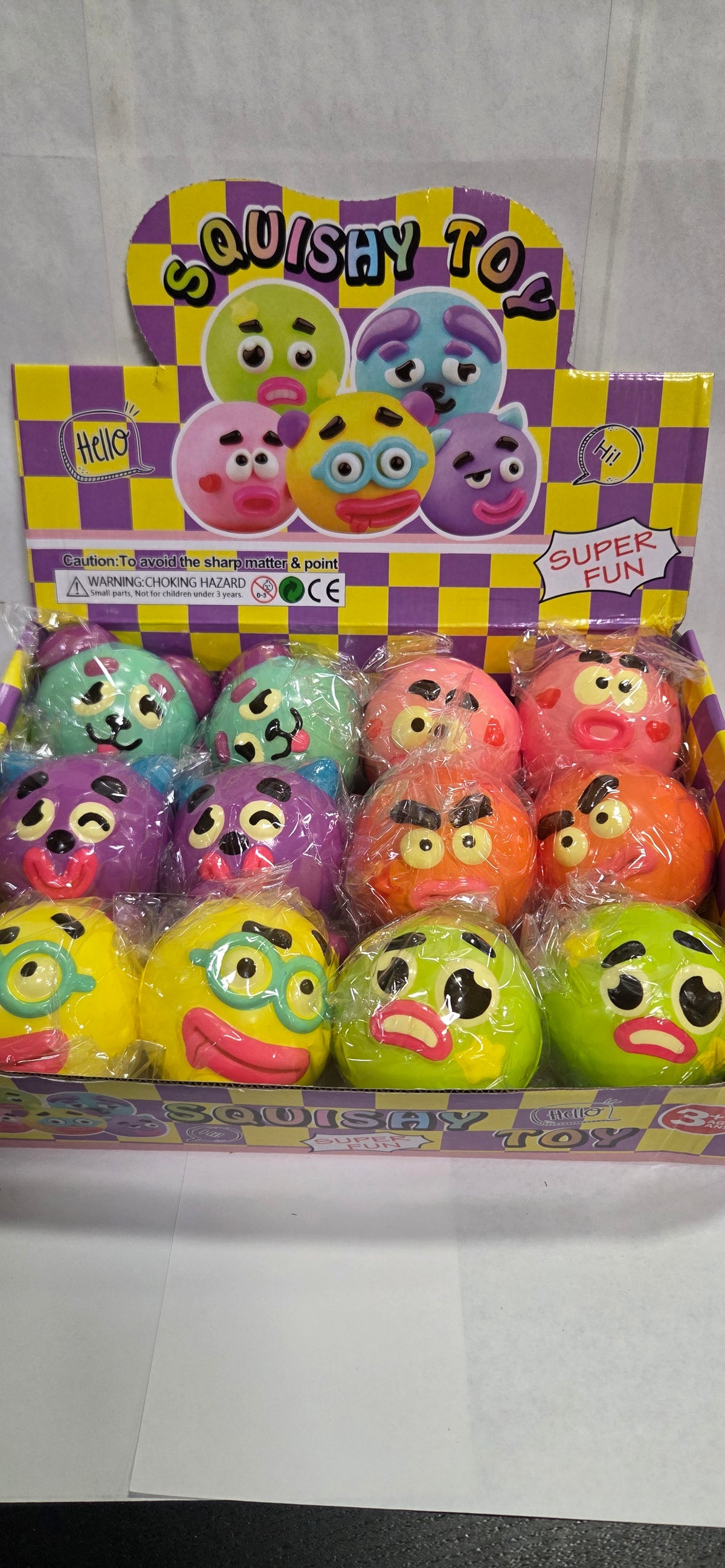 Emoji Face Squeeze