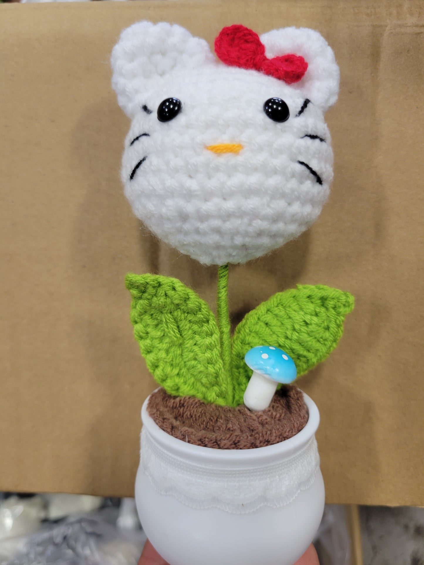 Hello Kitty Pot 2