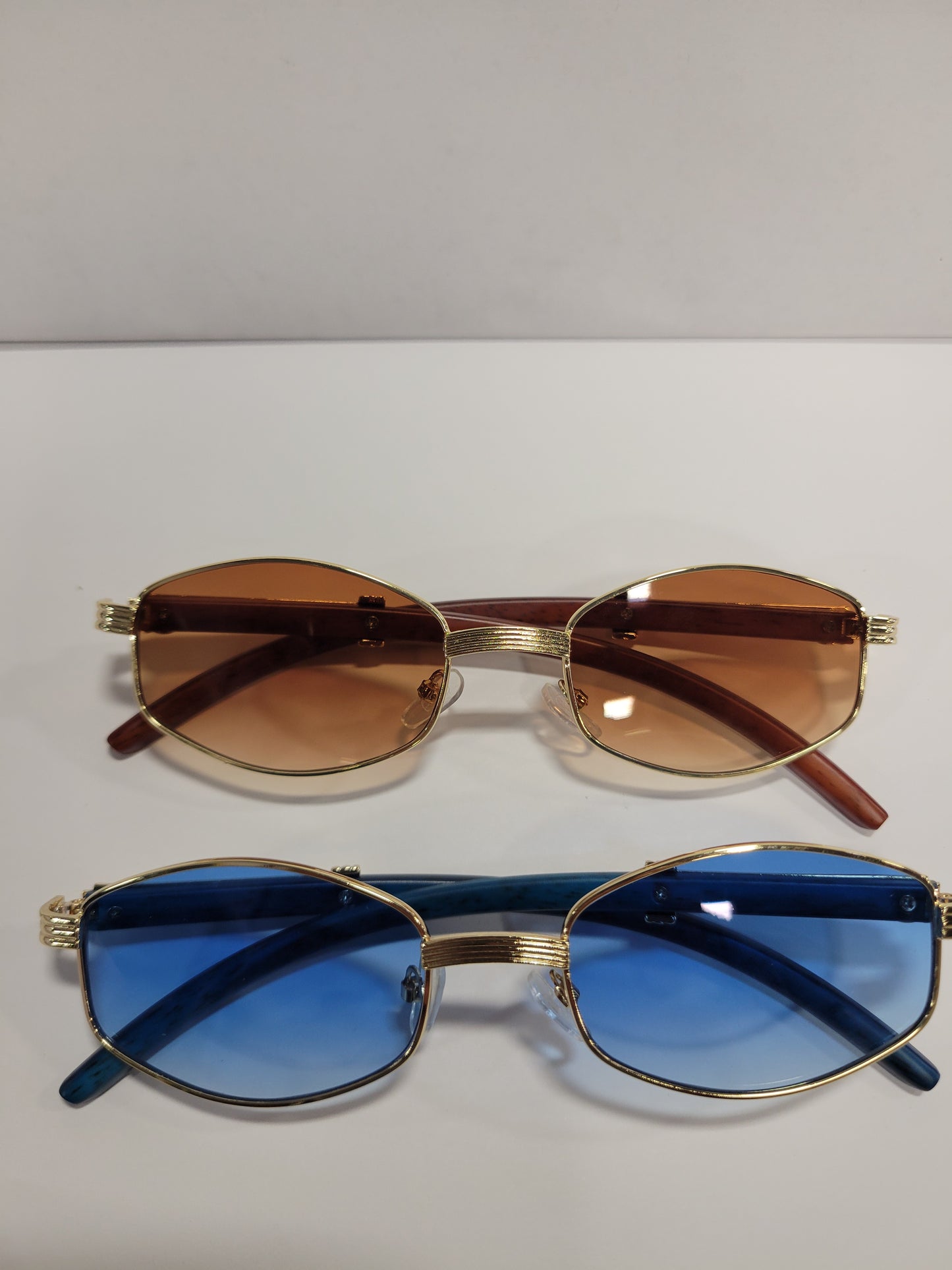 9882 COLOR P