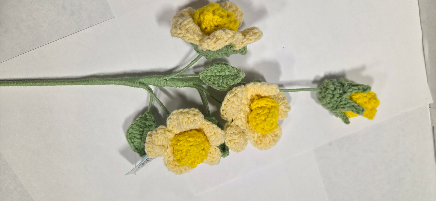 Crochet Yellow and Cream Rose Spray