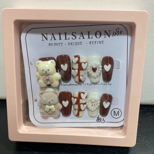 NOTW-NAIL-UJ1290