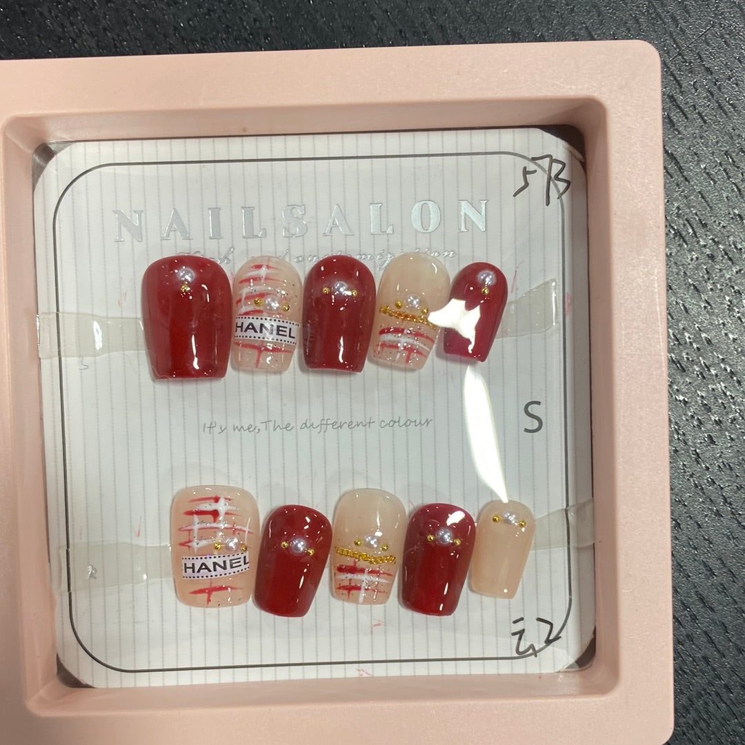 NOTW-NAIL-UJ573