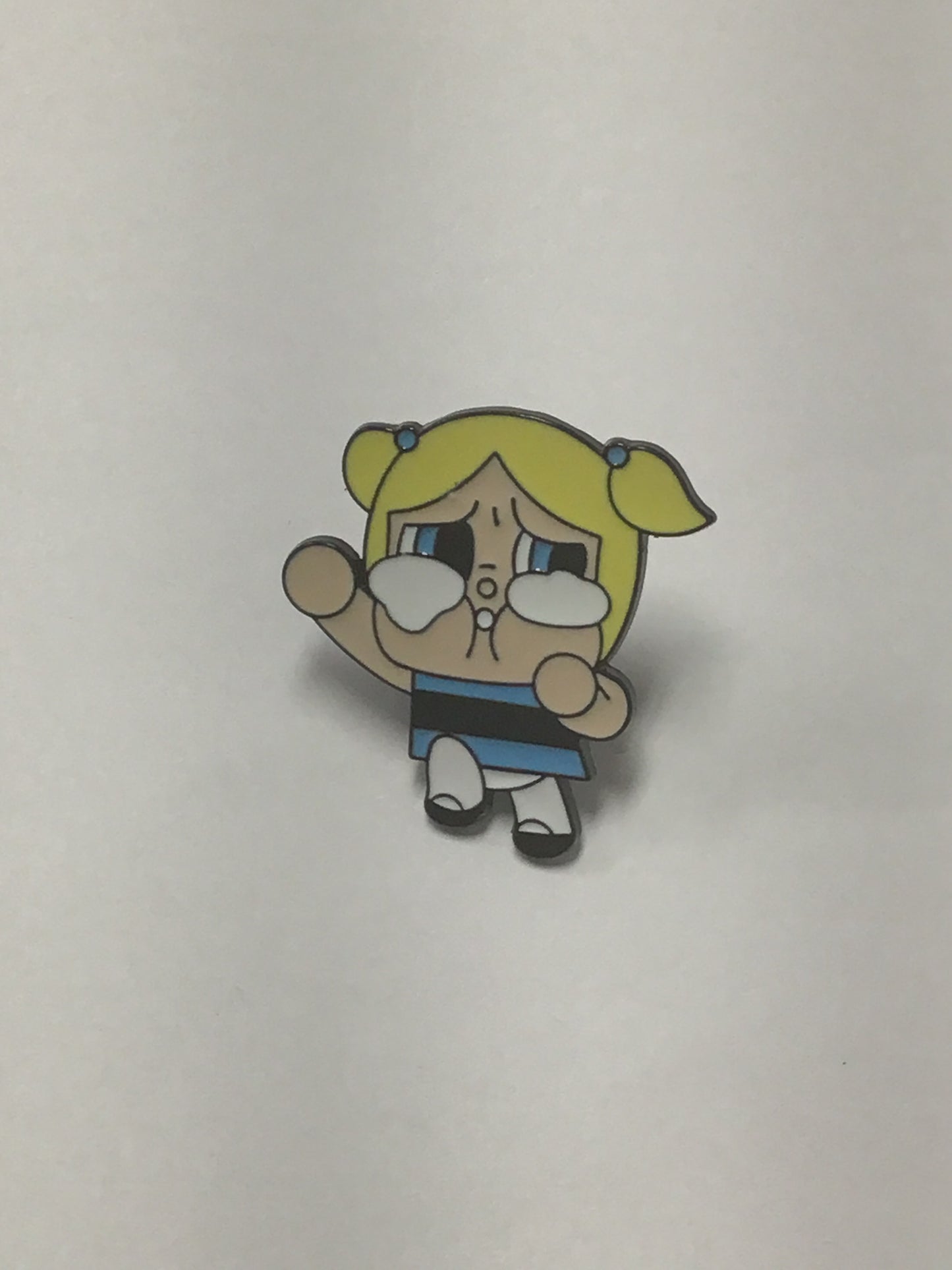Metal Pin - Cry baby 2
