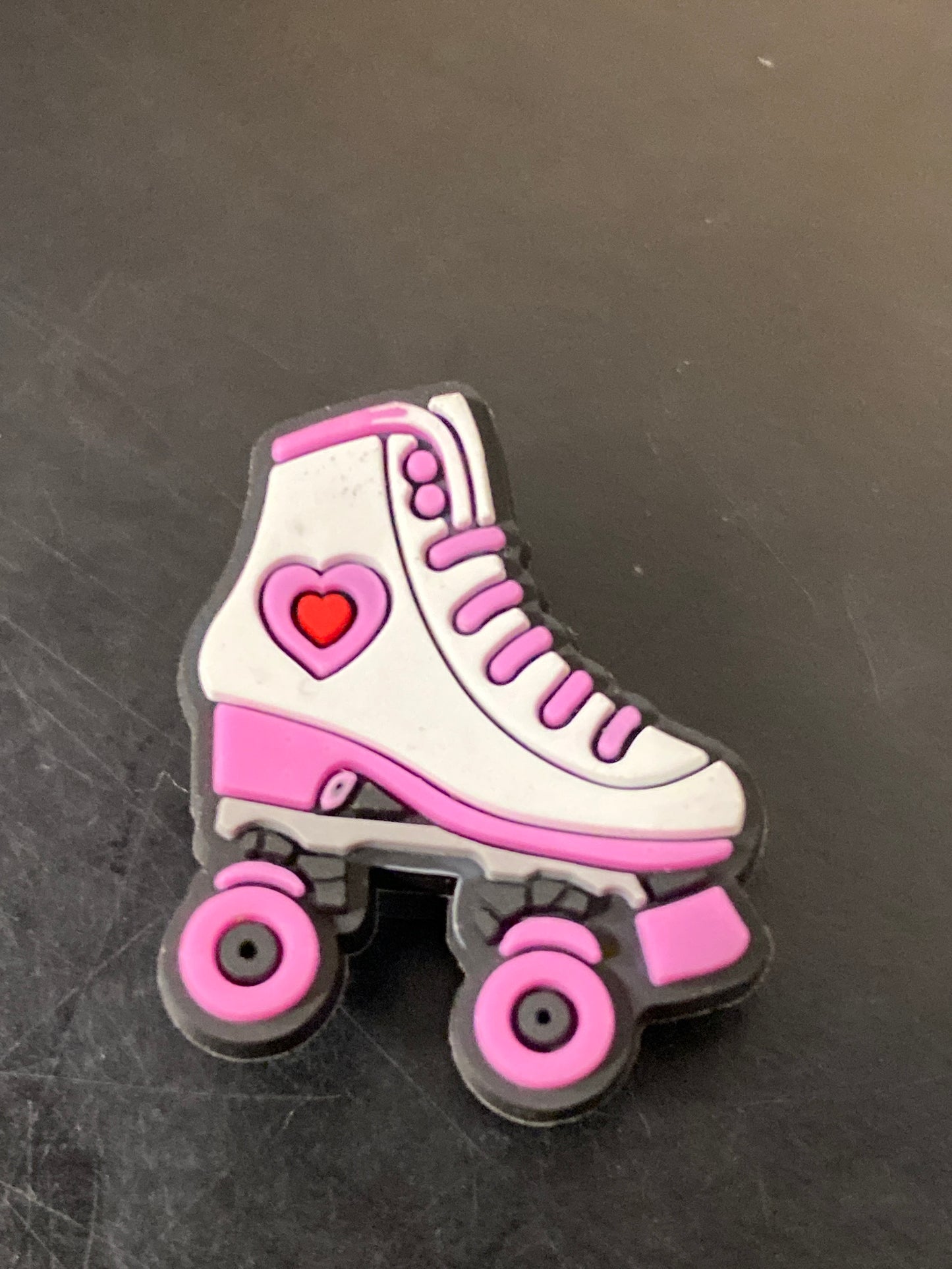 SKATE SHOE/ PINK AND WHITE