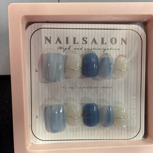 NOTW-NAIL-UJ130692