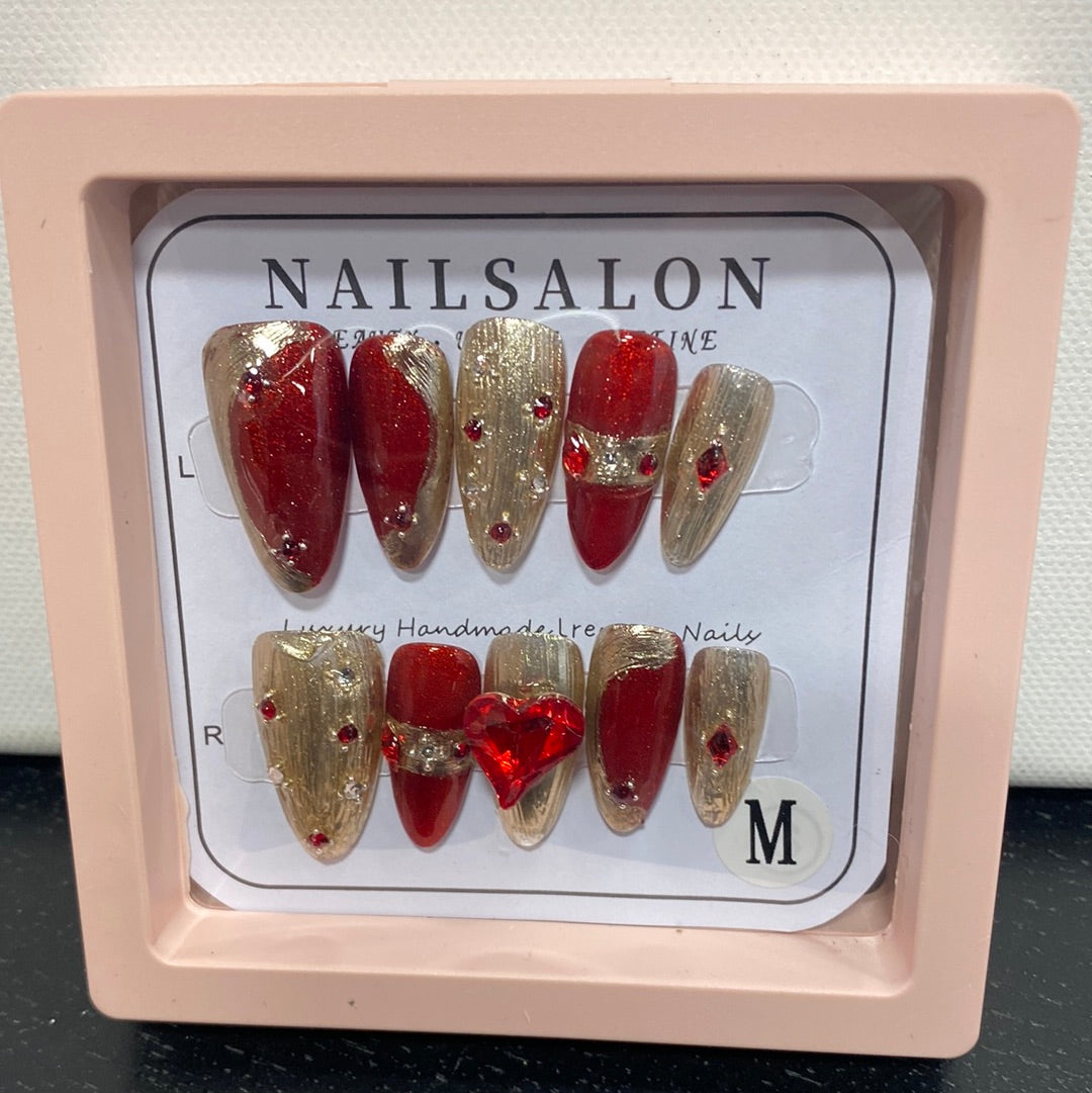 NOTW-NAIL-UJ1277