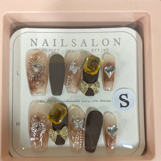 ABAGAIL NAIL