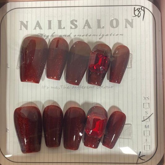 589 HELGA NAIL
