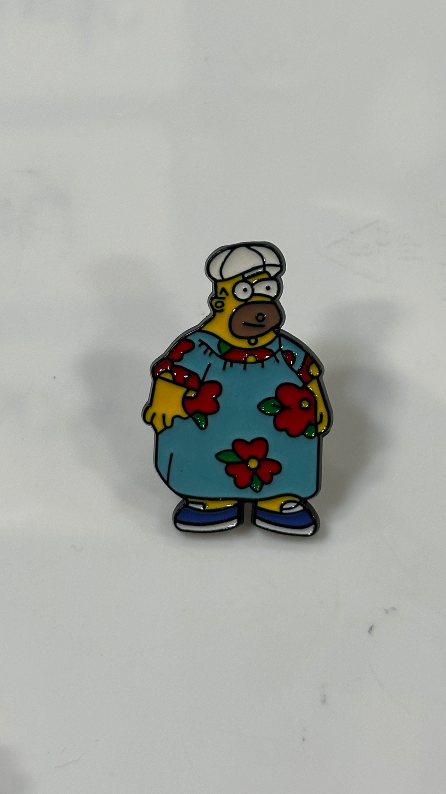 Metal Pin - Big Chubby Blue red clohtes simpson character