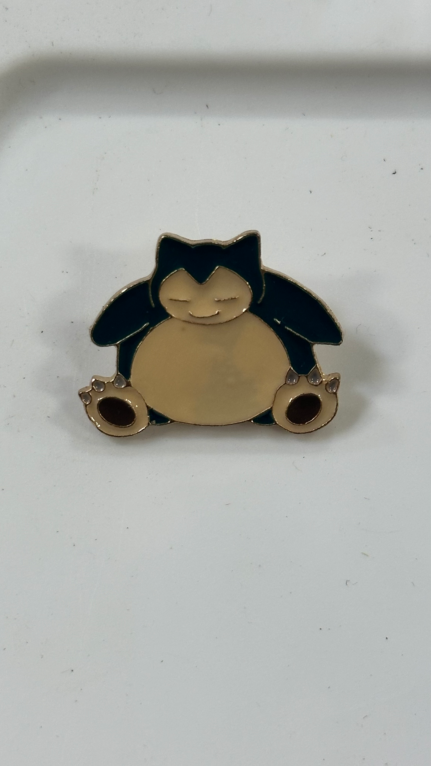 Metal Pin - White Black Monster