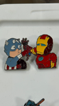 Metal Pin - Iron Man and Captain America High five