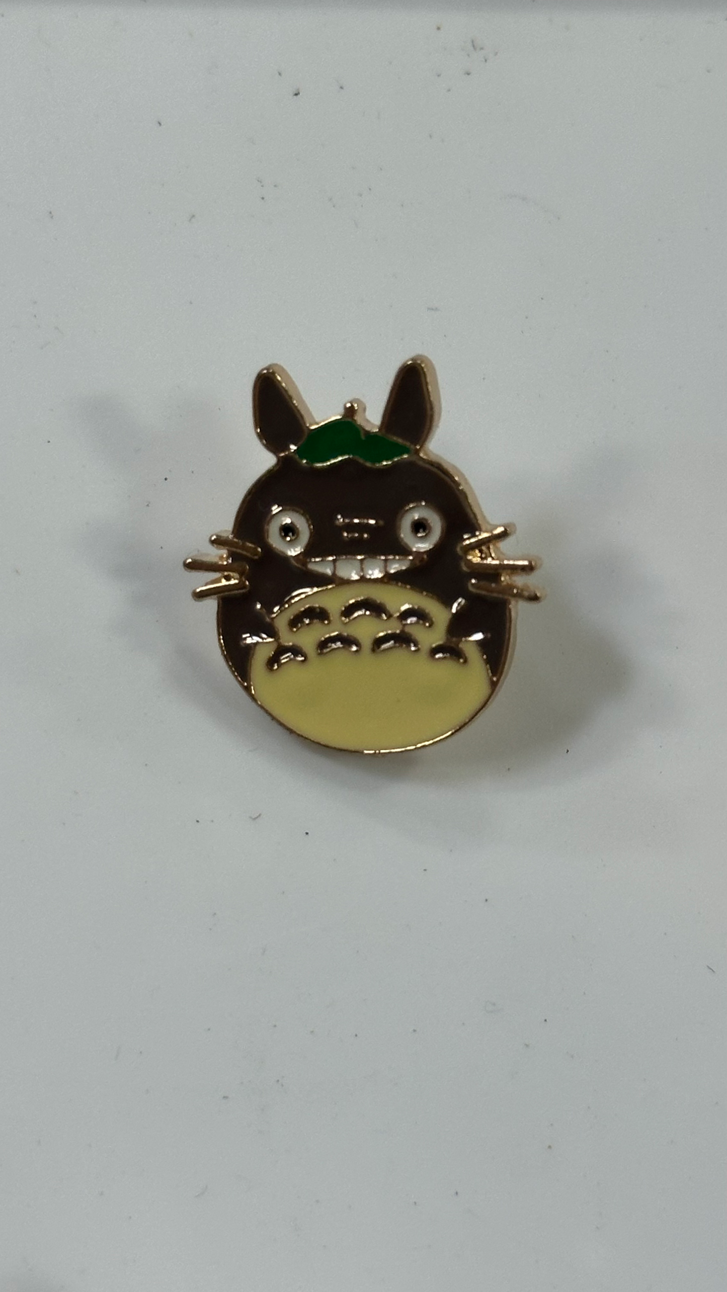 Metal Pin - Black yellow monster