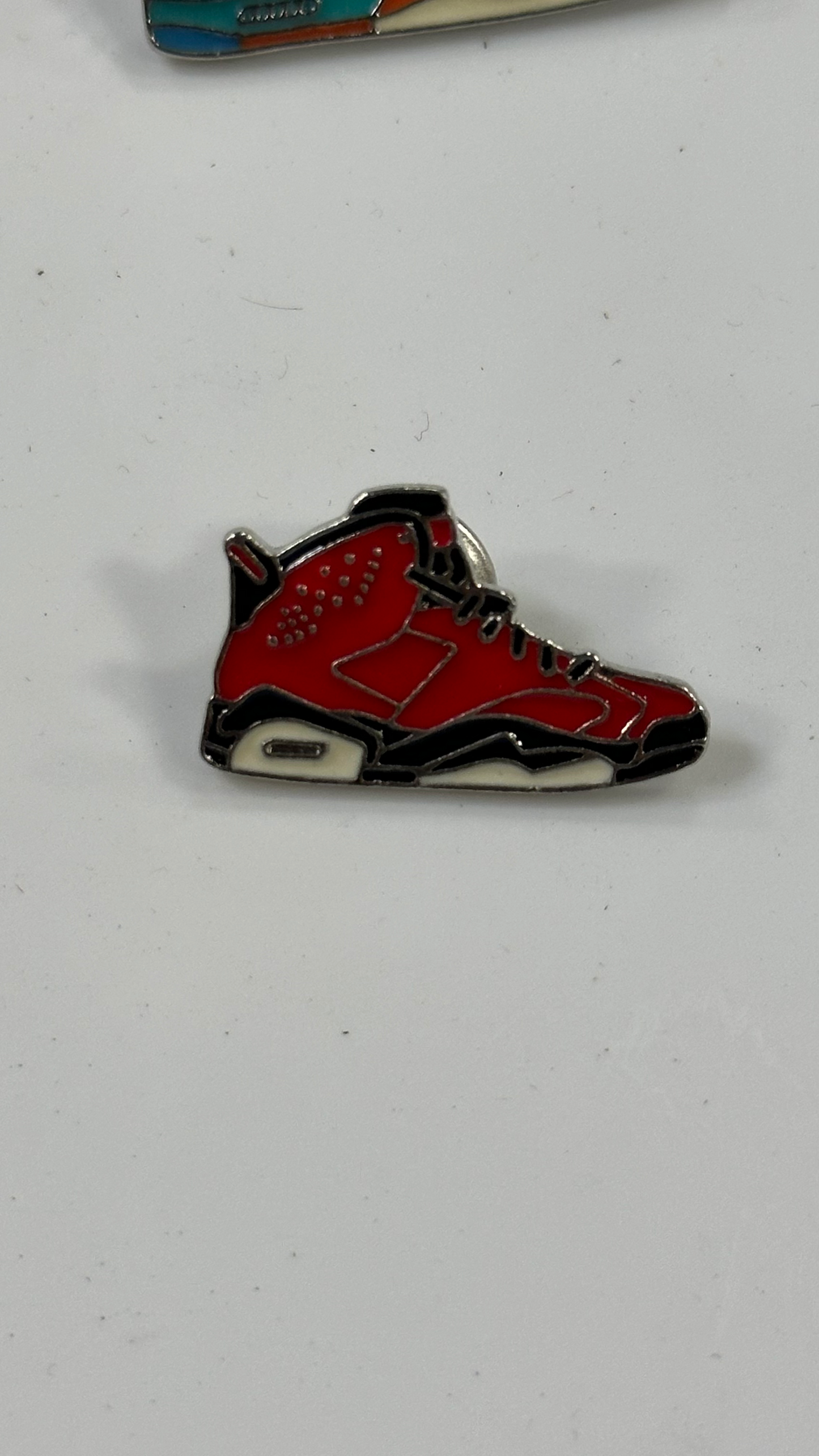 Metal Pin - Red Shoe