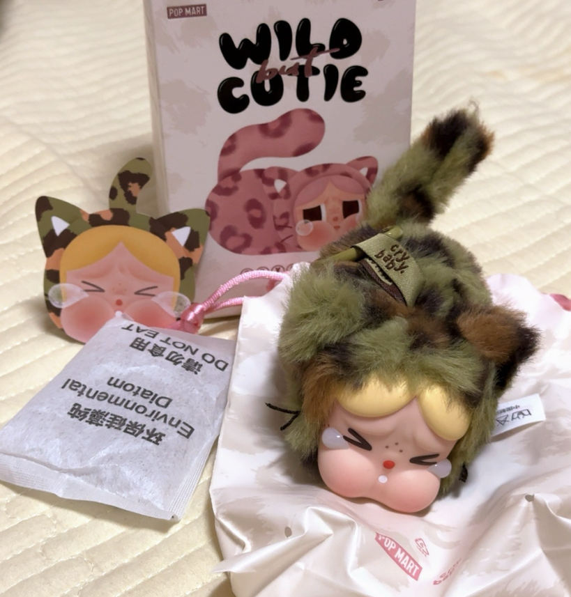 Blind box Cry baby - Wild but Cutie