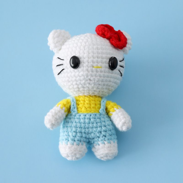Crochet Hello kitty Doll Blue