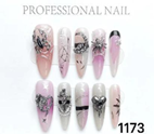 Long Sharp Round Spider Skull / 1173