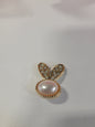 Bunny Ears with a Big Pearl