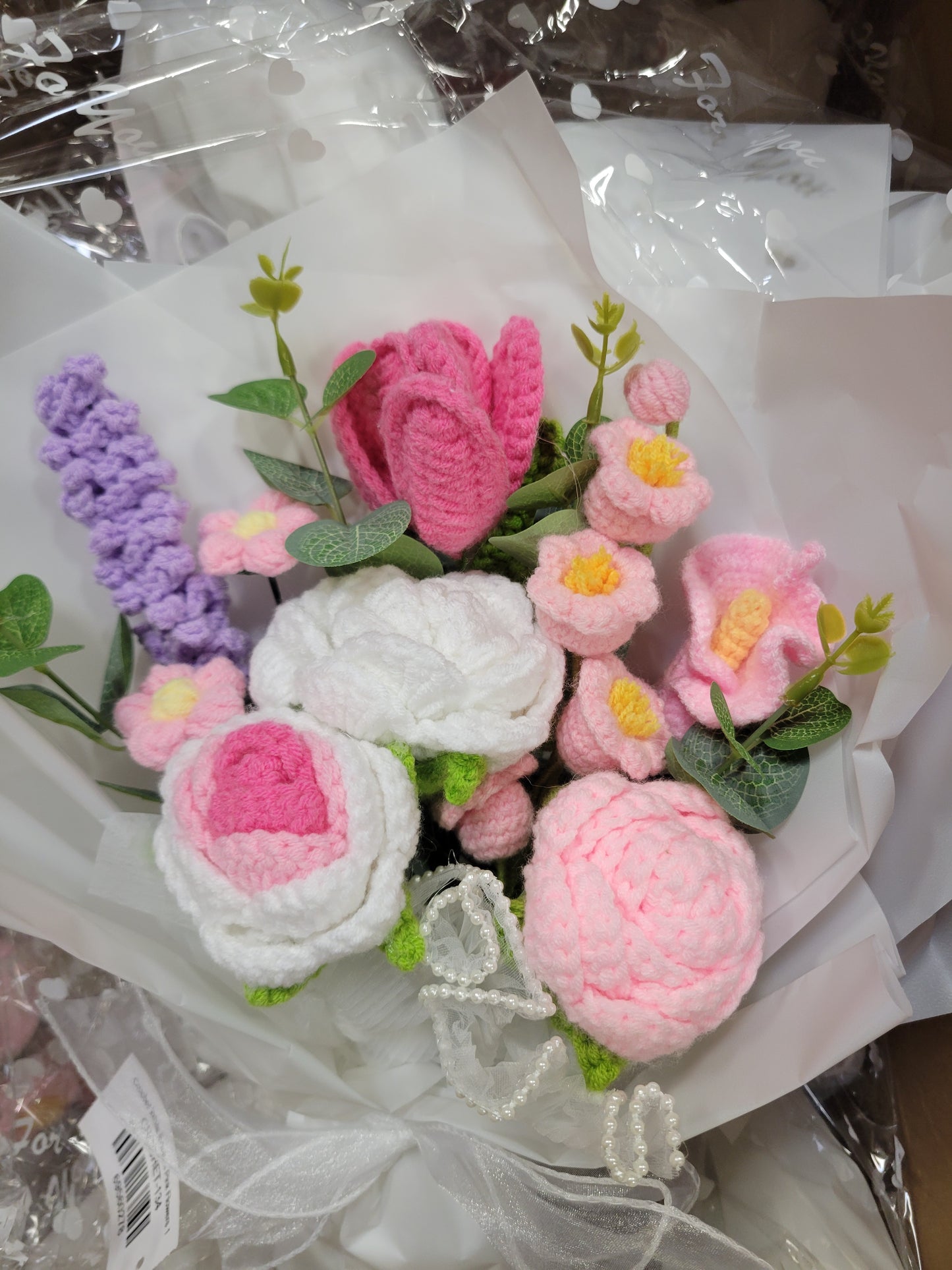 Crochet White Bouquet Pink Flowers 1