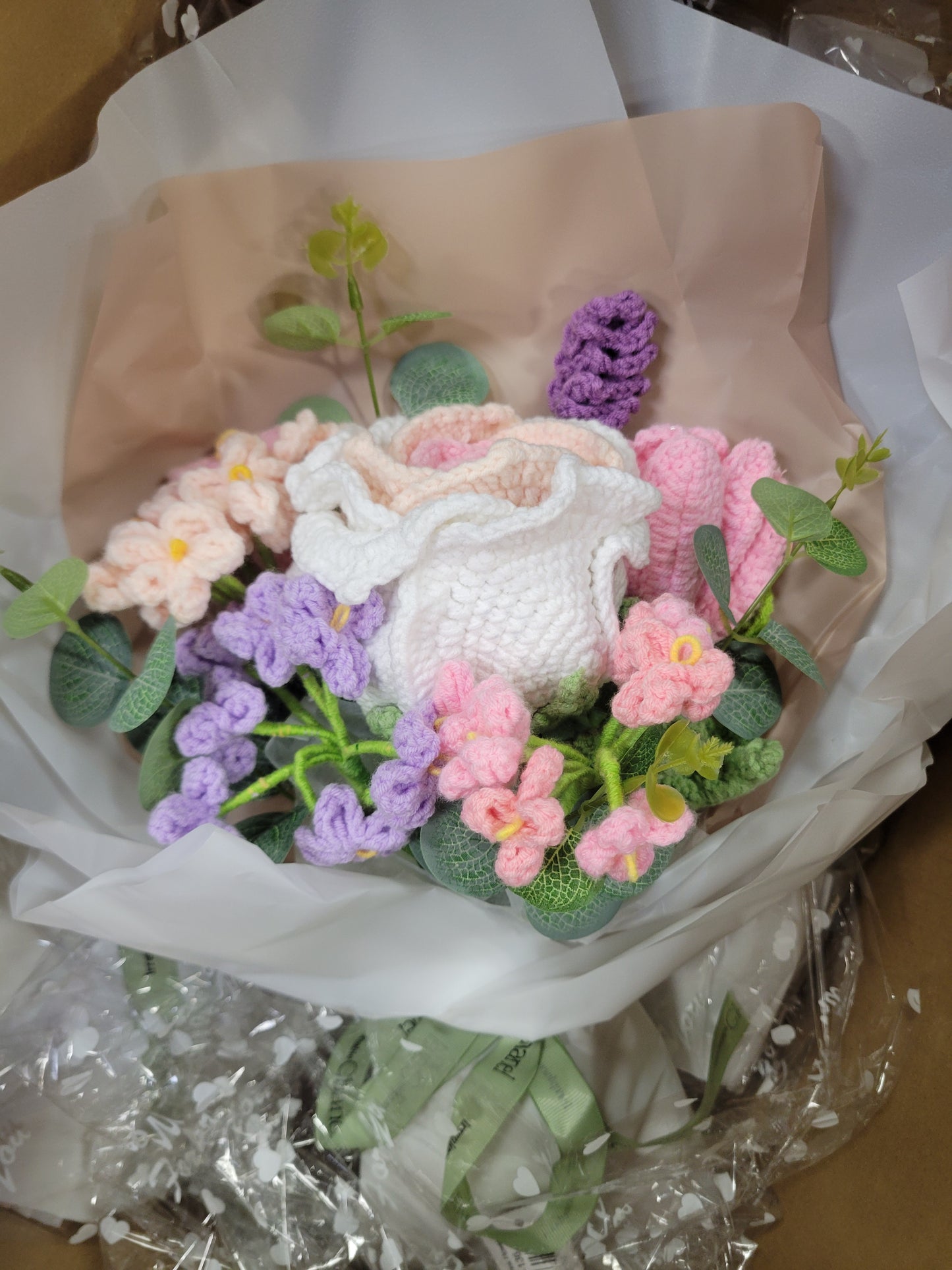 Crochet White Bouquet Pink Flowers 2
