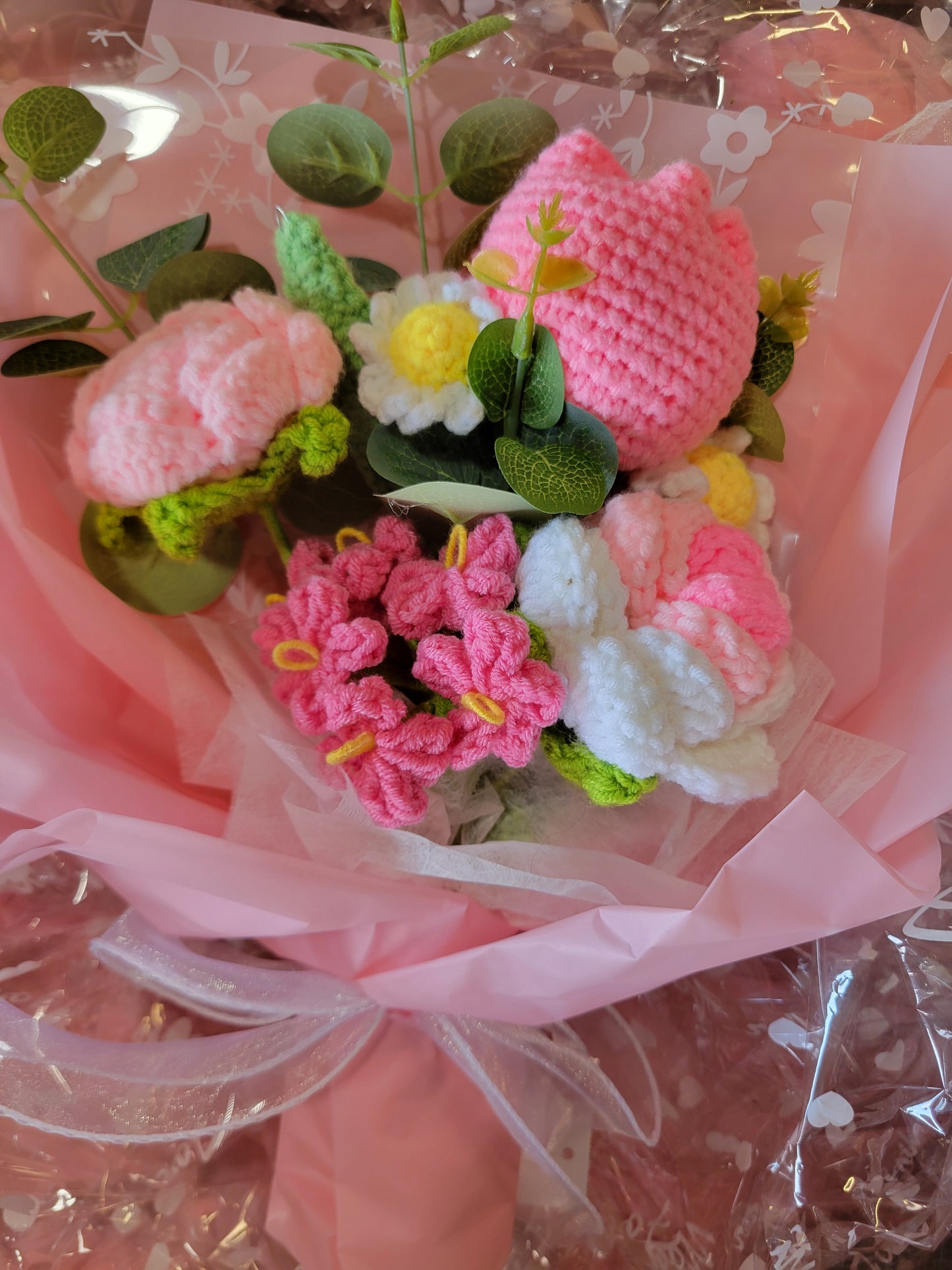 Pink Tanya Bouquet with Mixed Pink and Red Crochet Roses