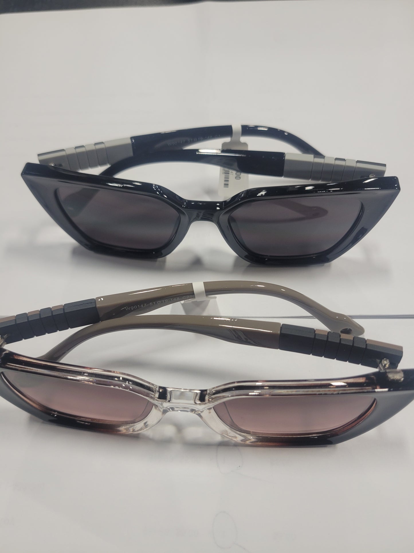 W90147 WOMEN